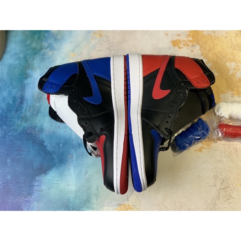 Giày sneaker air jordan1 high og "top3"