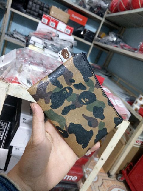 Ví Bape Camo