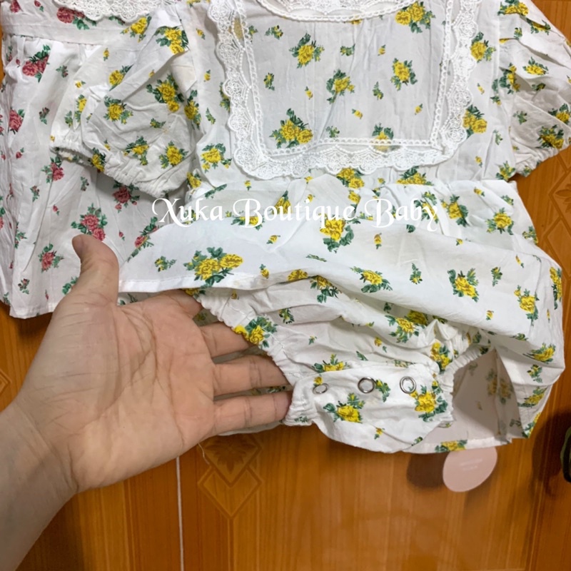 Bodysuit Giả Váy Cộc Tay hoa cổ ren bé gái Jennybebe Cao Cấp | Bodysuit hoa bé gái 0-2 Tuổi [Ảnh Thật]
