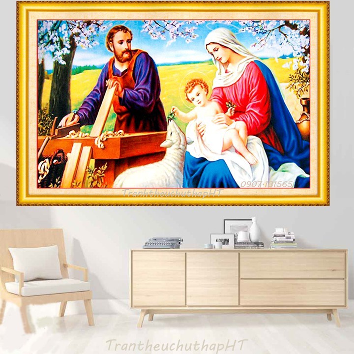 Tranh gắn đá gia đình chúa,tranh chưa gắn và chưa khung.