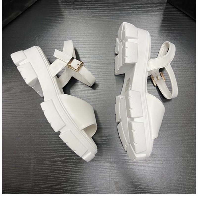 Sandal màu trắng - nhiều mẫu . xuất uk