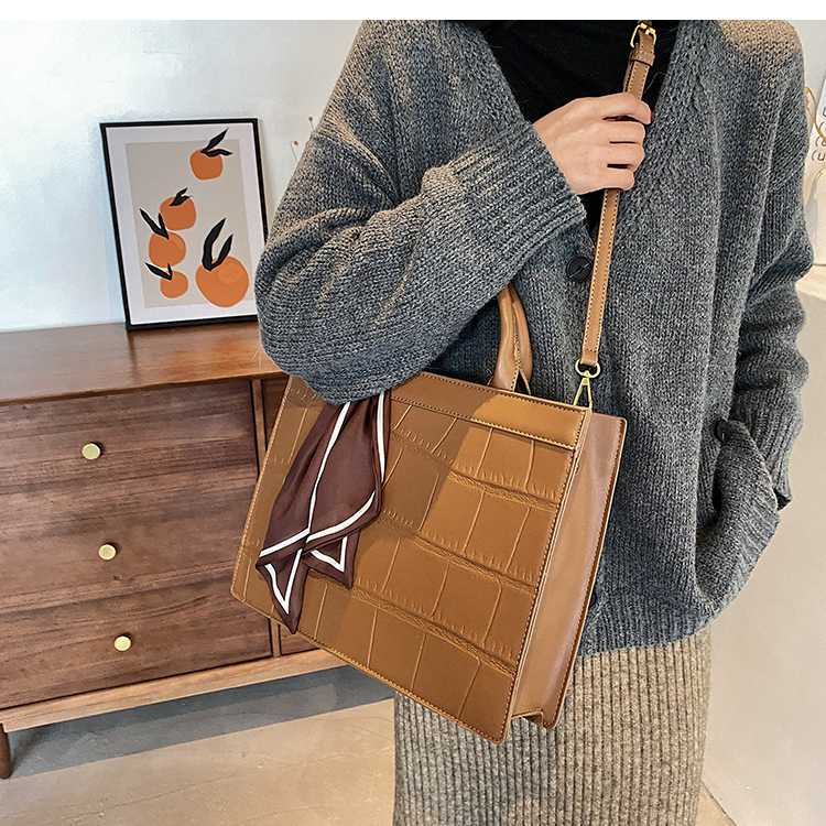 Túi Xách Da JASMIN NOIR Cỡ Lớn Thời Trang Thu Đông 2020 Cho Nữ | BigBuy360 - bigbuy360.vn