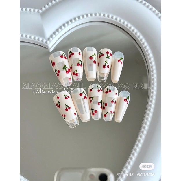 Nailbox thiết kế giá sinh viên