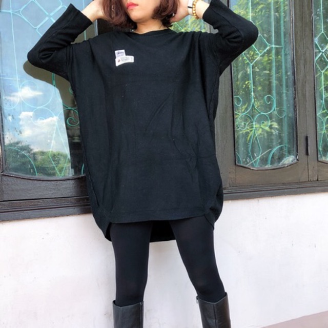 Váy yếm len