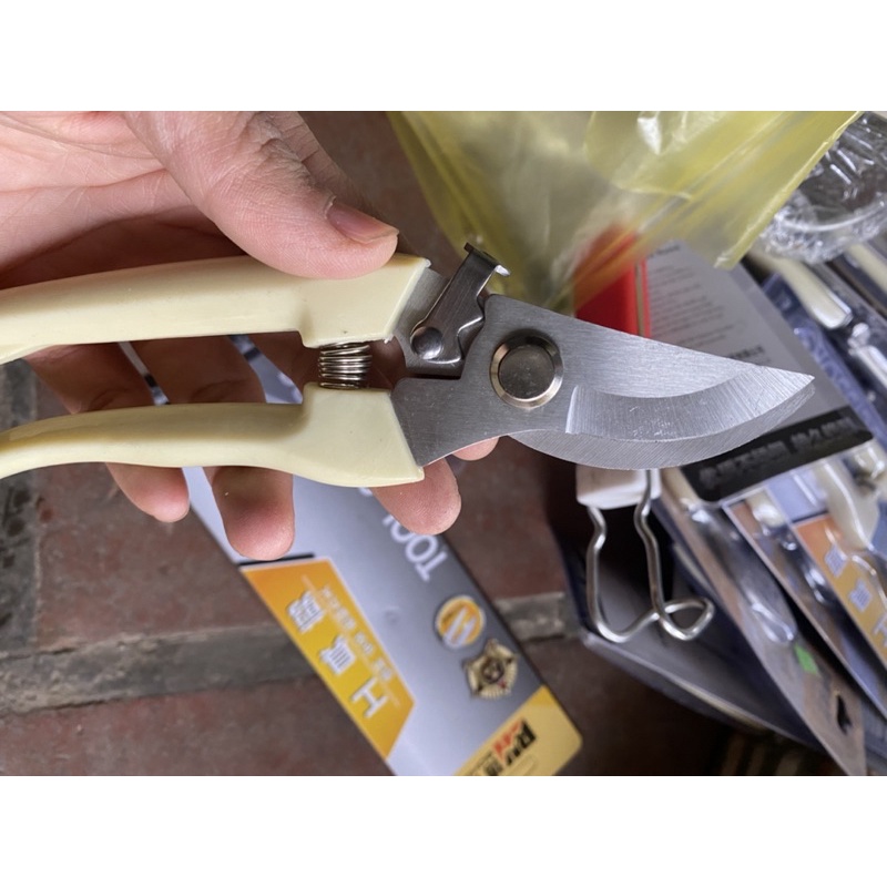 Kéo cắt tỉa cành cây, tỉa lá, làm vườn bền đẹp không rỉ