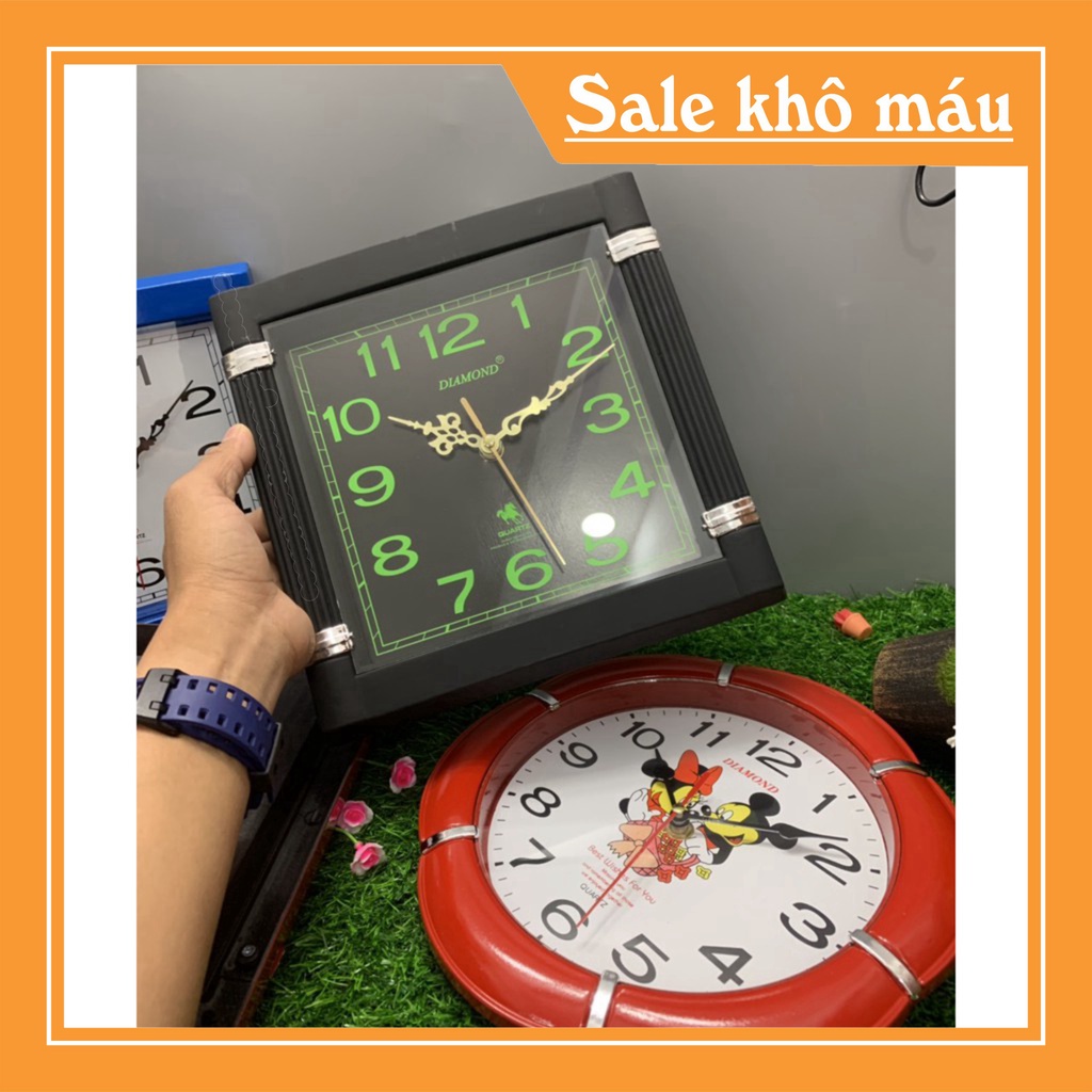 ĐỒNG HỒ TREO TƯỜNG