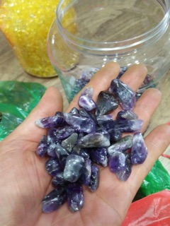 Đá tím vụn 160k/kg