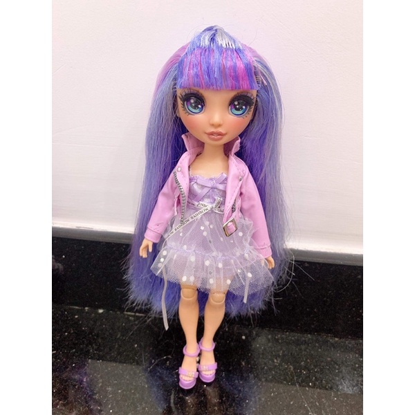 Búp bê Rainbow High