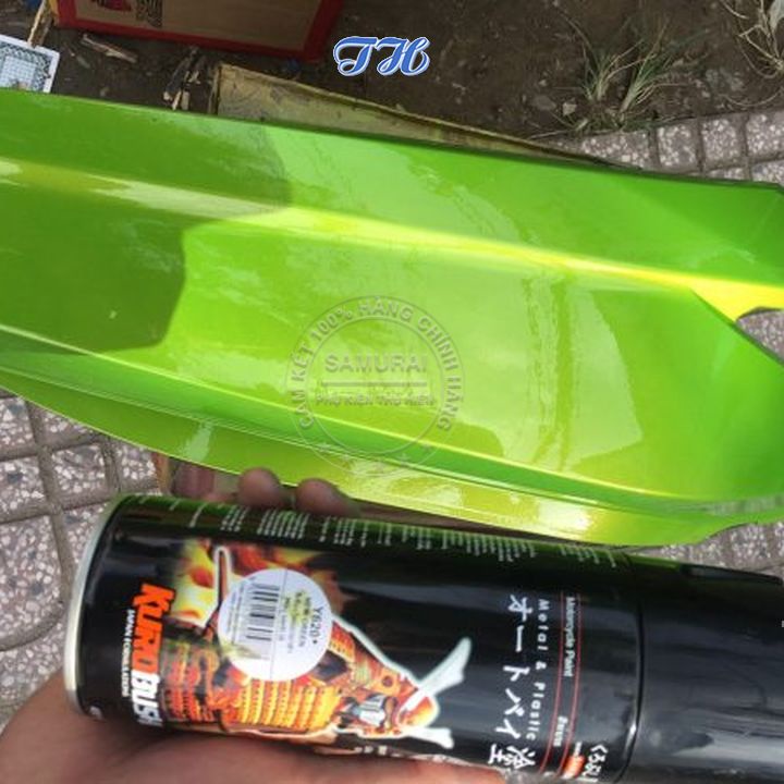 Combo 4 chai sơn samurai y620 màu xanh lá gồm: uch210 - 2/102 - y620 - k1k - giấy nhám p800