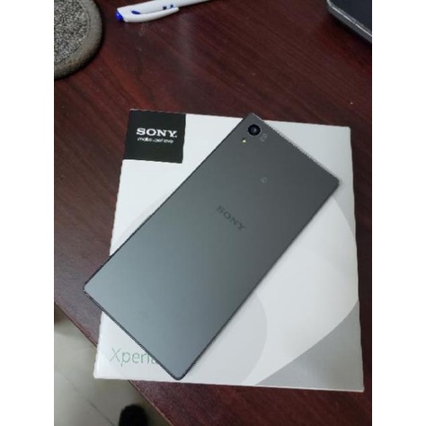 Điện thoại Sony XPERIA Z5 ram 3G Fullbox
