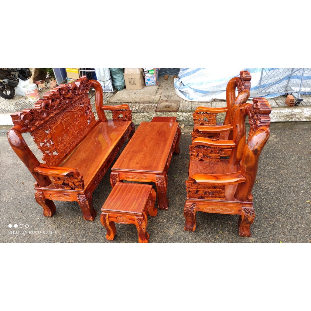 Salong Truyện Trạm Rồng, Đào, Bát Tiên- Tràm Bông Vàng