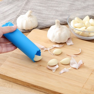 Dụng Cụ Bóc Tách Vỏ Tỏi Bằng Silicon Tiện Lợi 88121 MuỐi's StOre