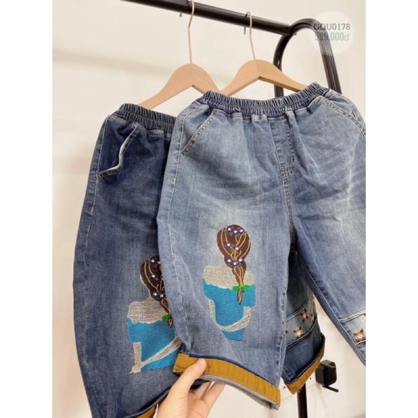 Quần jeans ngố cạp chun thêu qccc