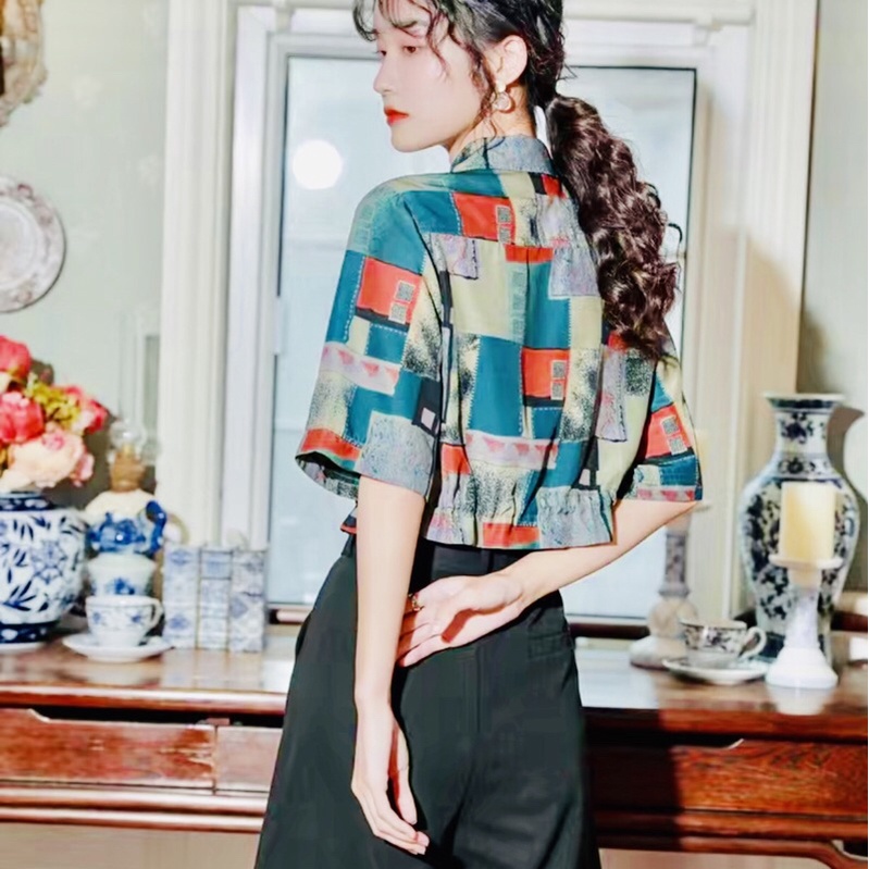 Áo Sơ Mi Croptop Tay Lửng Ulzzang  - Cập Nhật Xu Hướng Thời Trang Nữ Mới Nhất 2023