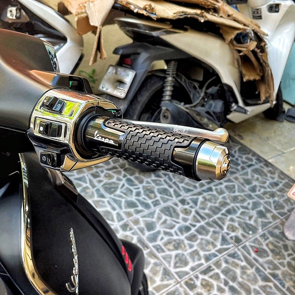 Gù Salaya Inox 304 M1 Cao Cấp Nặng Chống Rung Cho Vespa Honda Yamaha