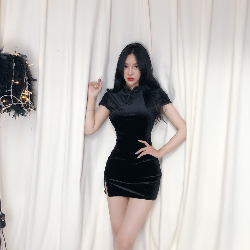 Sườn xám nhung body basic