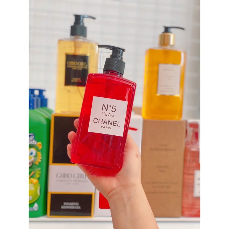 SỮA TẮM NƯỚC HOA CHANEL NO5 ĐỎ