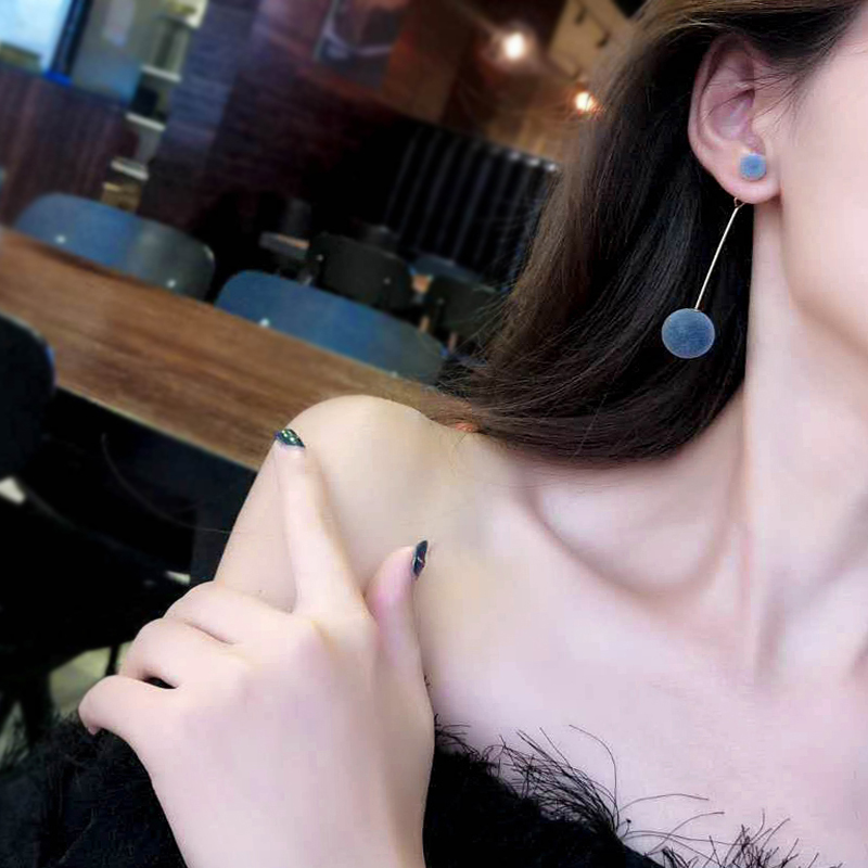 Khuyên Tai Nữ Trang Tạo Hình Độc Đáo