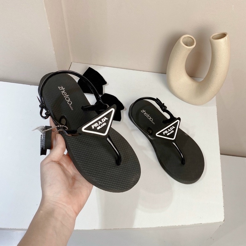 Sandal prada kẹp