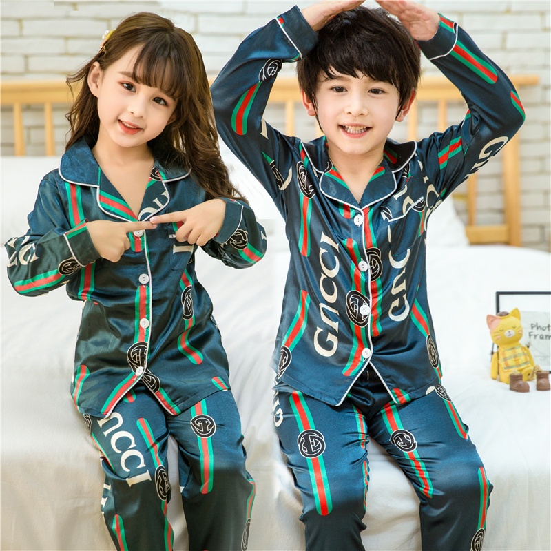 Bộ Đồ Ngủ Bằng Lụa Tay Dài In Hình Chuột Mickey Thời Trang Dành Cho Bé Trai Và Bé Gái