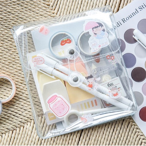 Túi trong suốt đựng bút, sổ tay ,mỹ phẩm và đồ dùng cá nhân không ngấm nước có nắp gài kích thước 14*16*4cm