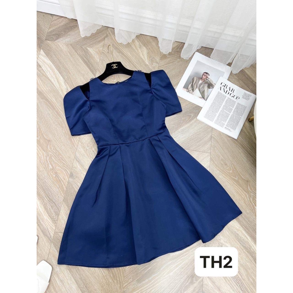 Đầm khoét vai tiểu thư dư tiệc màu xanh coban chuẩn hàng TNH kèm ảnh thật