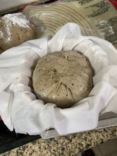 Rổ ủ bánh mỳ