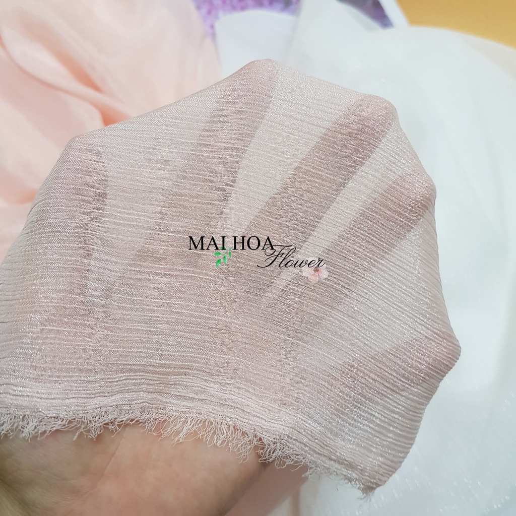 Vải may đồ vải voan đen ánh nhũ mềm mỏng rủ đẹp, Maihoaflower