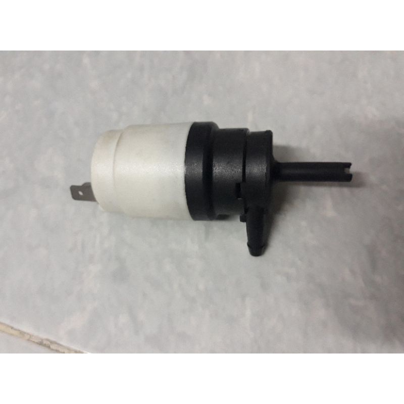 Motor phun nước rửa kính Fiat