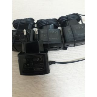 Sạc nokia chân nhỏ( chân kim)