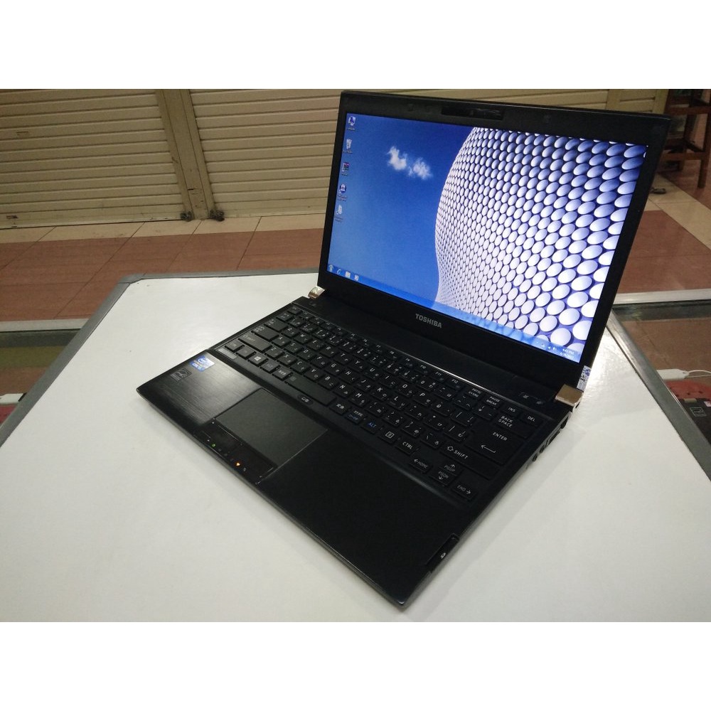 Laptop văn phòng đẳng cấp Toshiba Dynabook R732, chip i5 3220M 3,3 Ghz mới 99% đủ phụ kiện | BigBuy360 - bigbuy360.vn