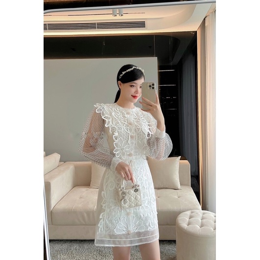 Váy ren tay lưới