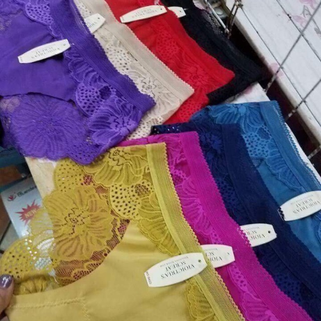 Quần lót nữ ren