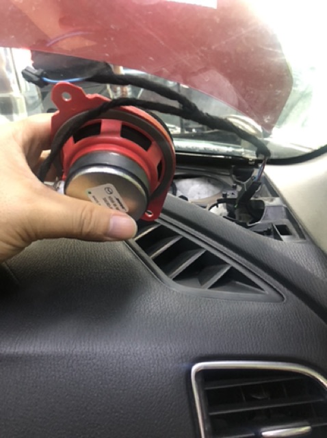 LOA TRUNG TÂM CHO MAZDA