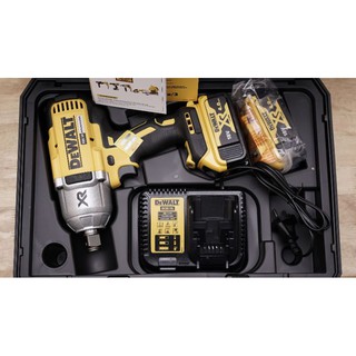 Dmtt máy bulong dùng pin 18v dewalt dcf897
