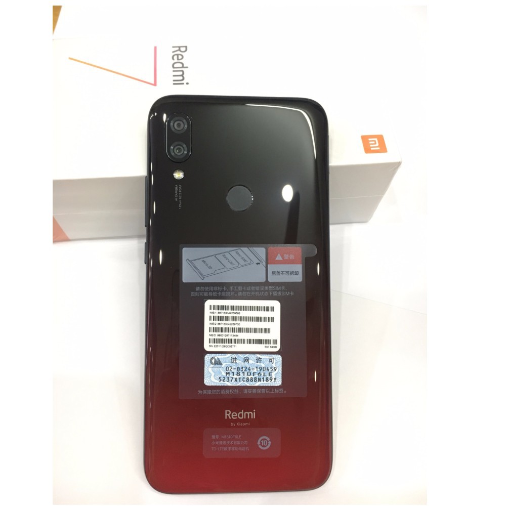 Điện thoại Xiaomi Redmi 7 32GB 3GB - nhập khẩu hàng 99%