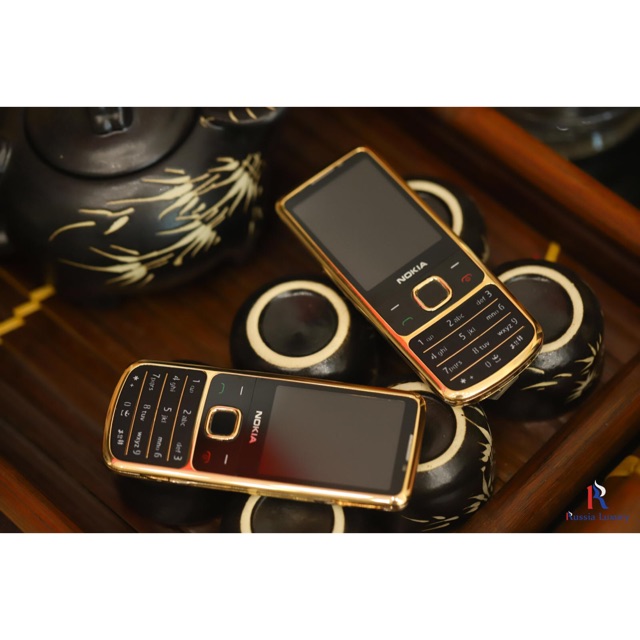 Nokia 6700 black rose chính hãng