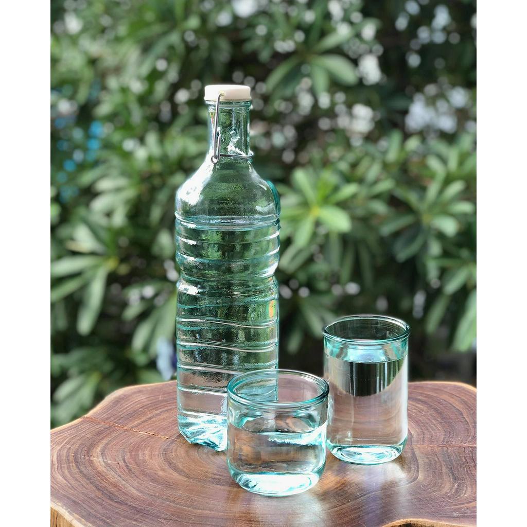 Chai đựng nước thủy tinh tái chế VSM - 1.5 Lít