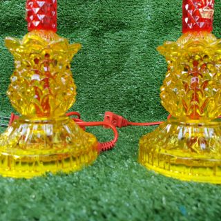 Đèn thờ nến số 3 tia sáng.