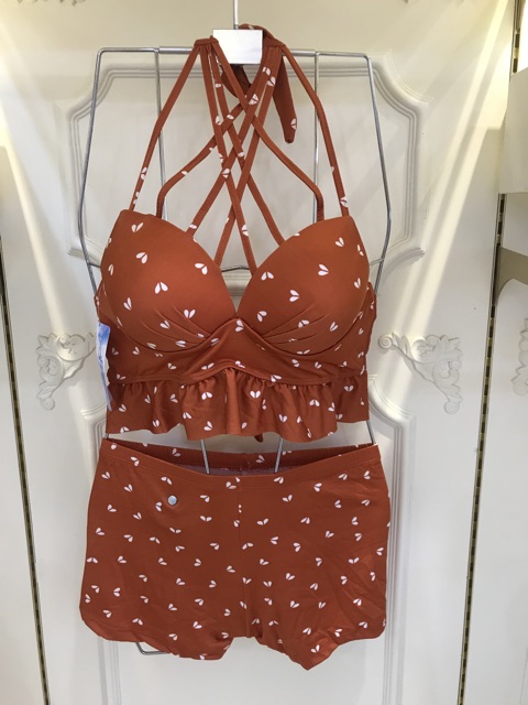 Bikini hoa nhí đi biển cực xinhh🌼🏝 | BigBuy360 - bigbuy360.vn