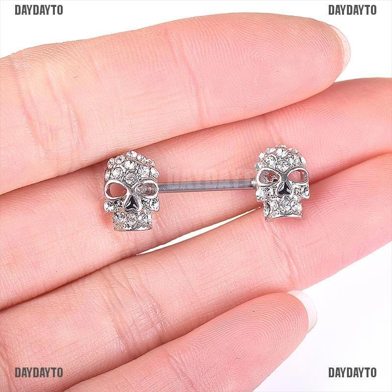 1 Nhẫn Hình Đầu Lâu Pha Lê Gợi Cảm