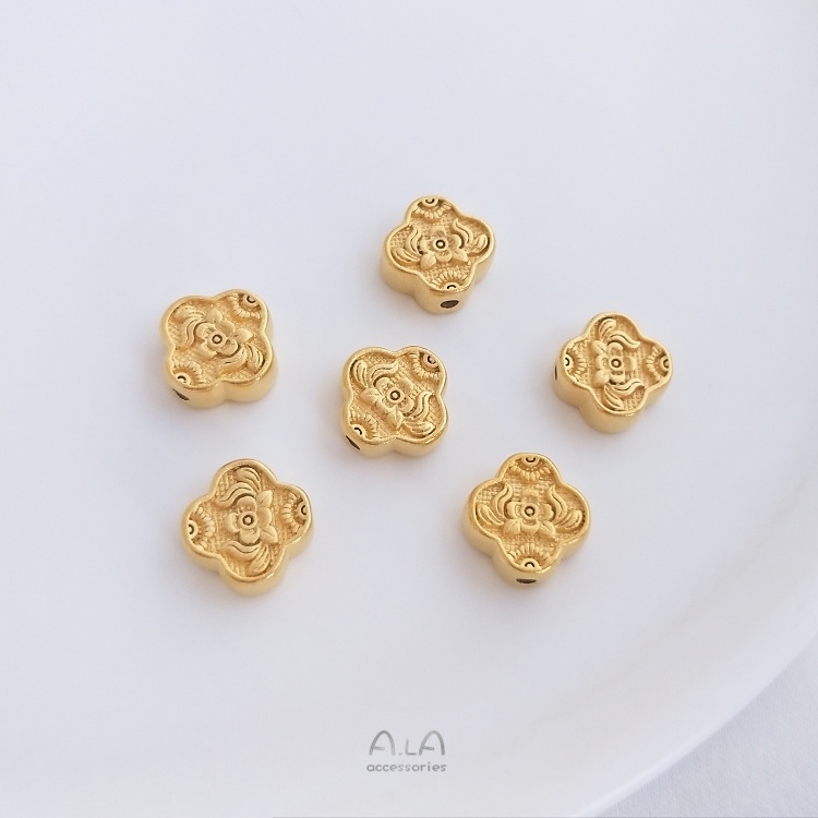 [Little Blu] Hạt Cườm Cỏ Bốn Lá Khoét Lỗ Sau Lưng Đám Mây Màu Vàng Kim Nhám Đính Hạt Hình Cỏ Bốn Lá Cỡ Lớn