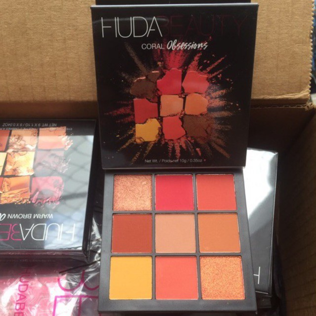 Bảng phấn mắt Huda Beauty Coral Obsessions