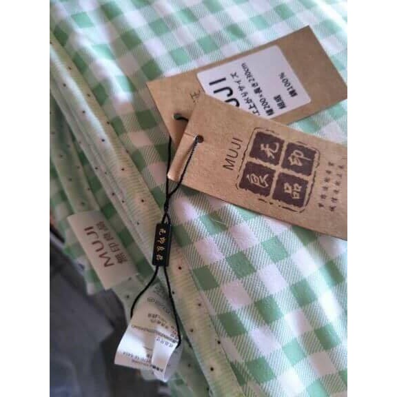 Chăn điều hòa Muji