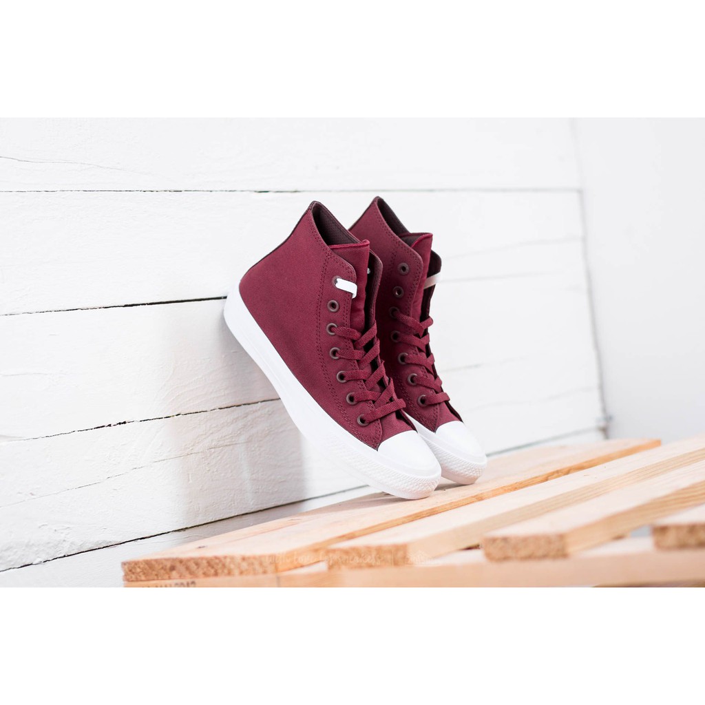 Giày Converse Chính Hãng Chuck II Cao Cổ Đỏ Đô (hàng store Full box + túi)