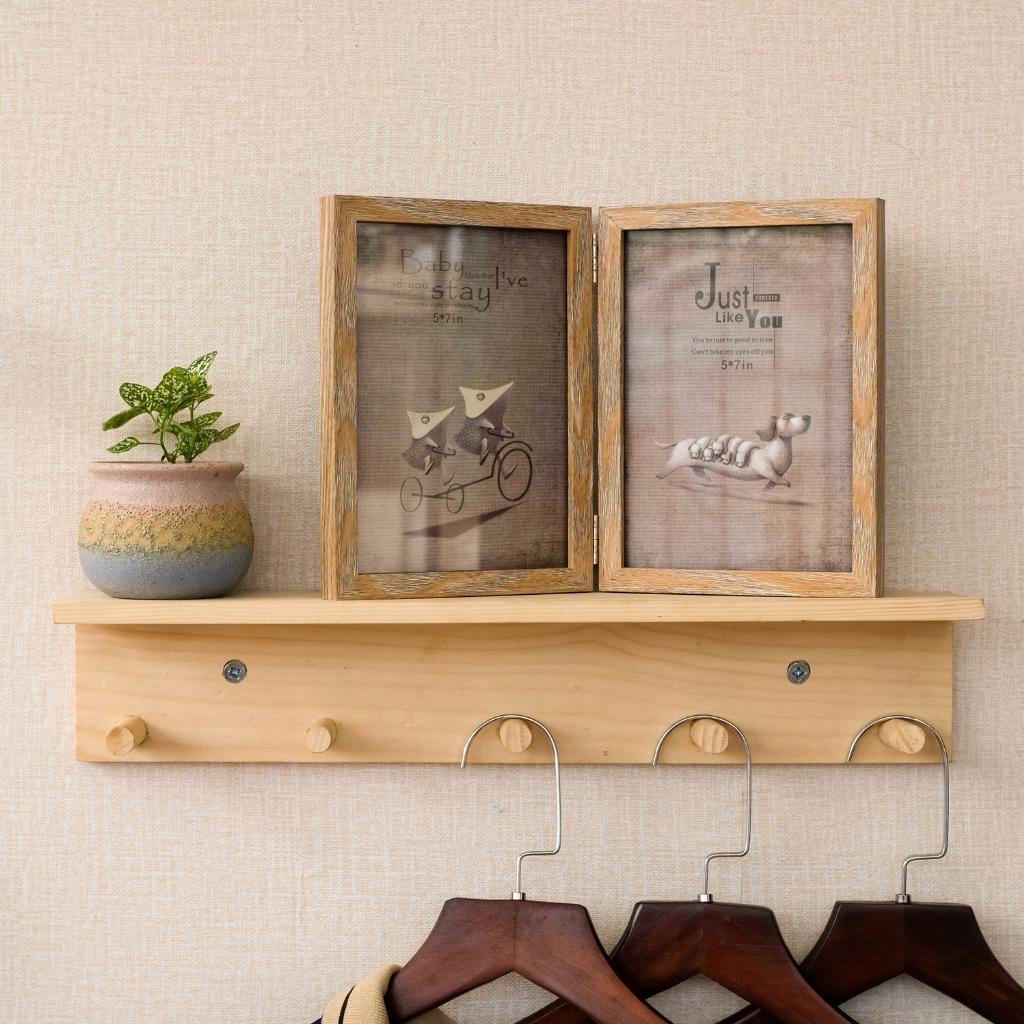 Kệ gỗ treo tường có móc treo quần áo, Giá gỗ trang trí nhà cửa, Homestay, quán cafe, shop quần áo