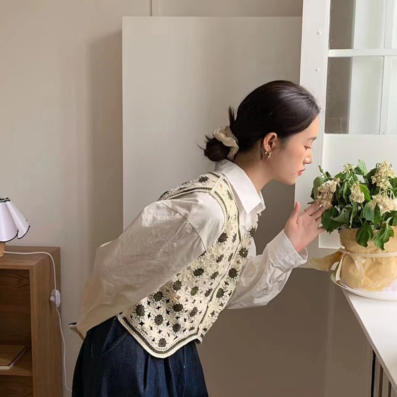 Áo Croptop Dệt Kim Sát Nách Cổ V Xẻ Sâu Kiểu Đường Phố Cho Nữ