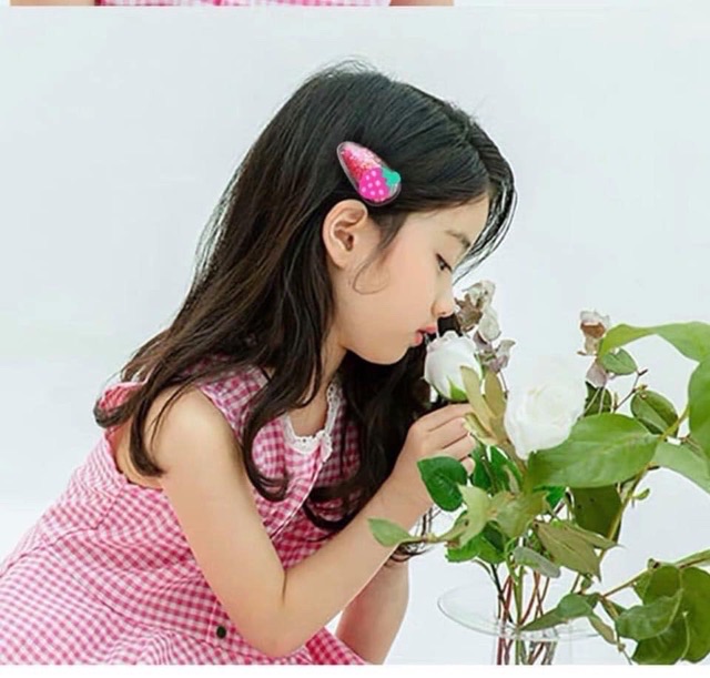 Kẹp tóc kim tuyến trái cây cho bé cực xinh