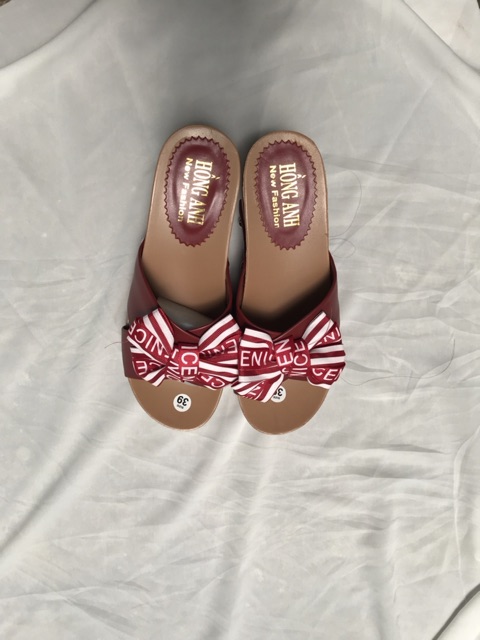 Dép đế xuồng quai chéo cao 7cm