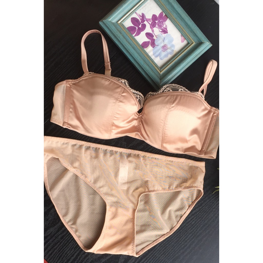 (Xả lỗ) Bộ Đồ Lót Phối Lụa Cao Cấp Có Gọng Đệm Mỏng Ren Gợi Cảm Gorgeous 02